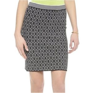 Anthropologie Nanette Lepore Black & White Patterned Minx Pencil Skirt Size S